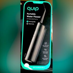 Portable water flosser